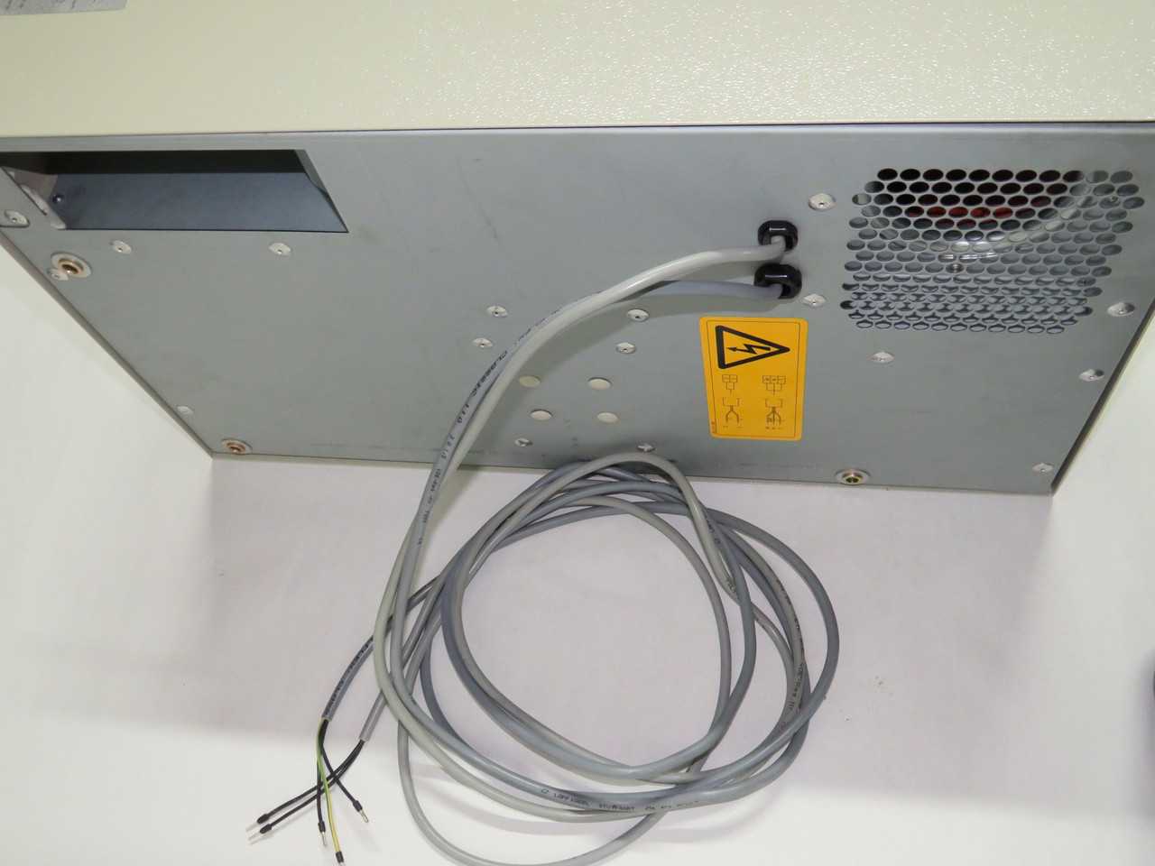 Pfannenberg 13047011000 DTS 7001 Cooling Unit 230V 50/60Hz 16A *Shelf Wear* NEW