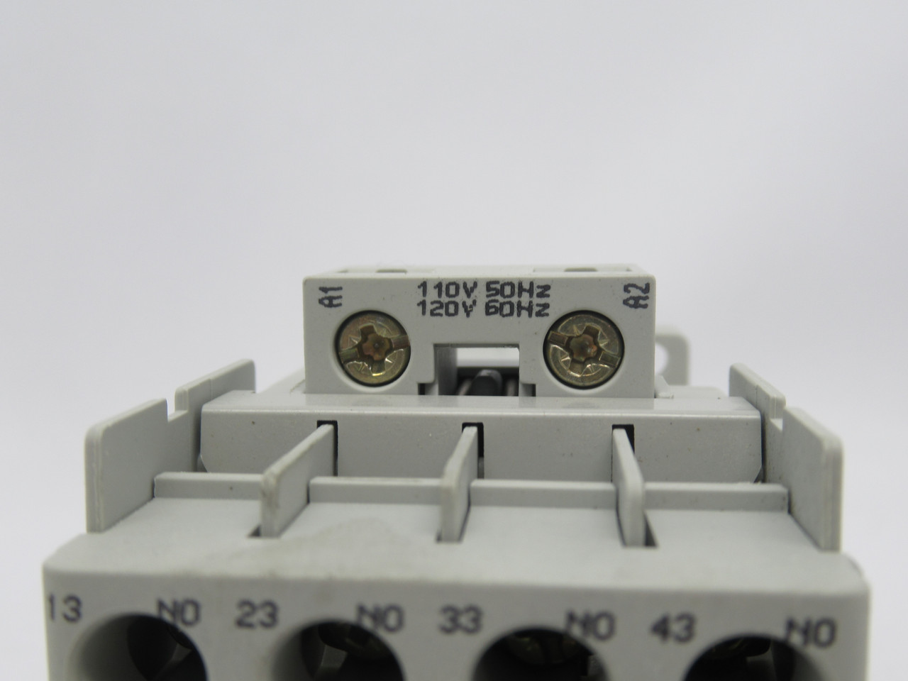 Allen-Bradley 700-CF400D Control Relay Series A 4NO 110/120V 50/60Hz 25A NEW