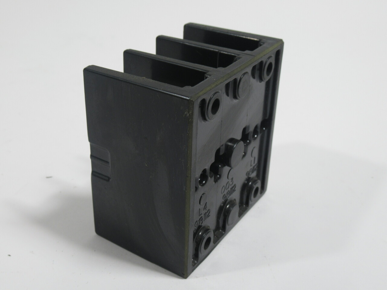 Marathon 1423570 Power Distribution Block 175A 600V 3P USED