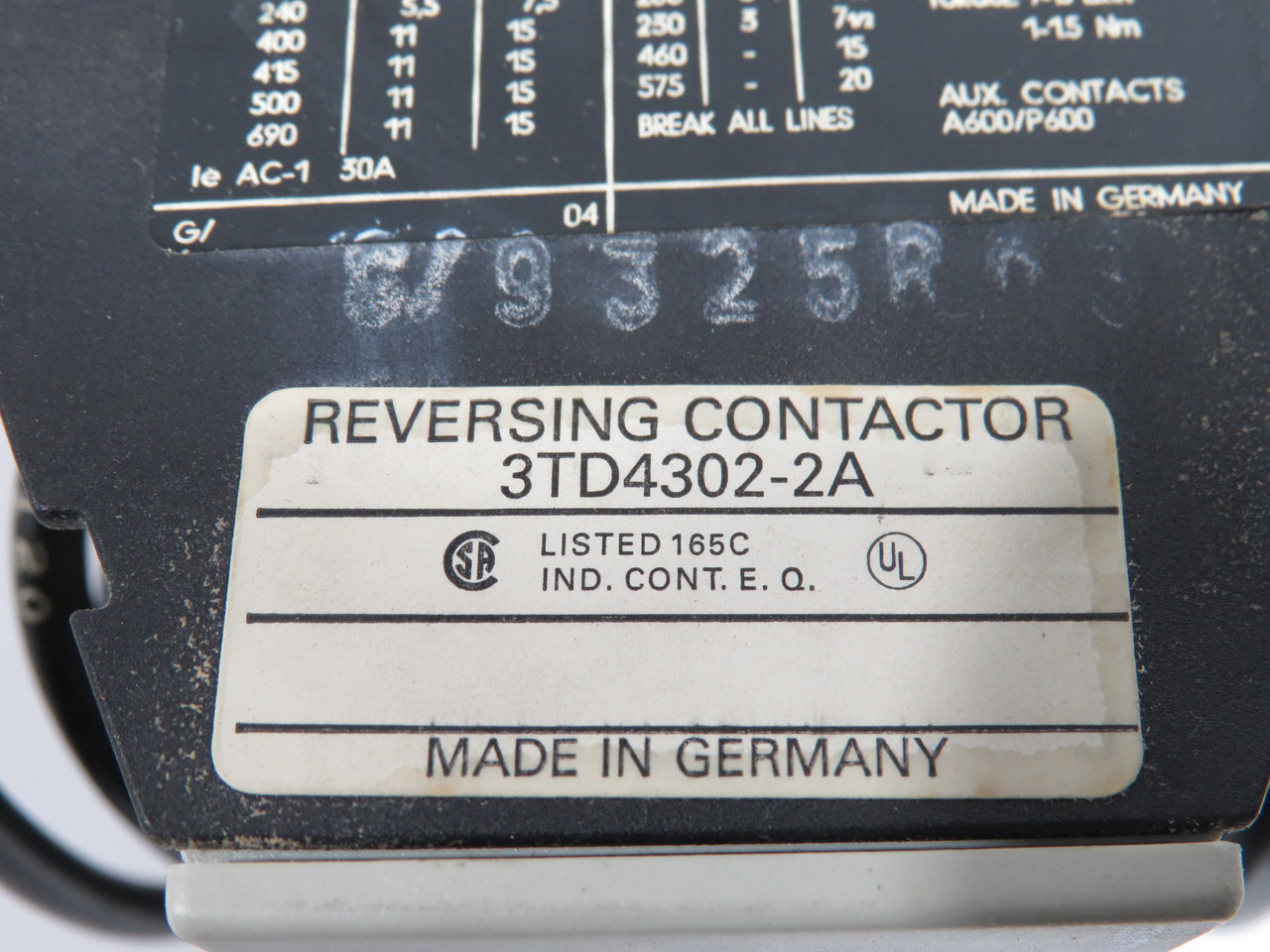 Siemens 3TD4302-2AP6 Reversing Contactor 220V@50Hz 240V@60Hz NEW