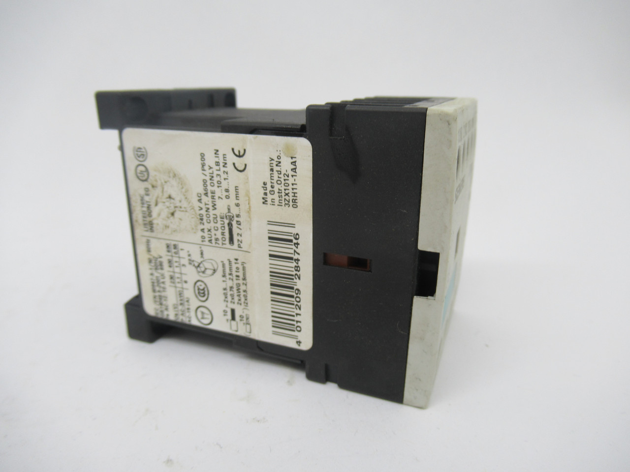 Siemens 3RH1131-1KB40 Contactor 17-30VDC 10A 240VAC 3NO+1NC USED