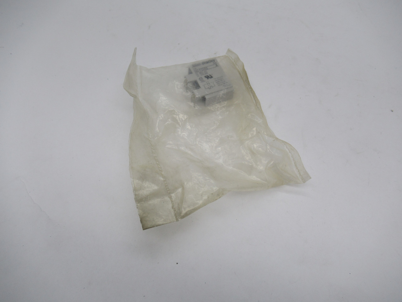 Allen-Bradley 100-FSV55 Ser. A Surge Suppressor Module 12-55VAC 12-77VDC NOP