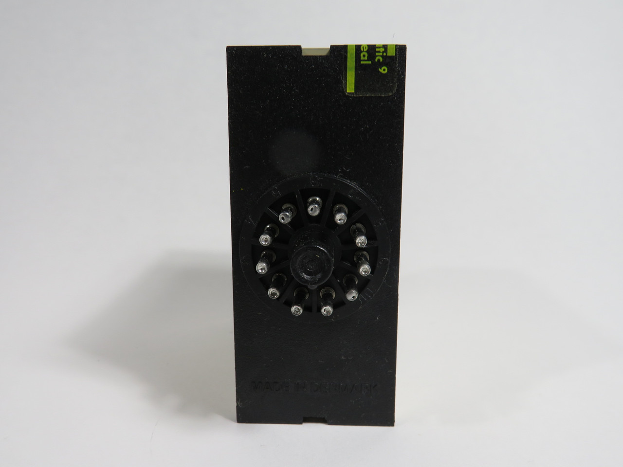 Electromatic SA20511518S Delay On Timer 0.8-18s 115V 11-Pin USED