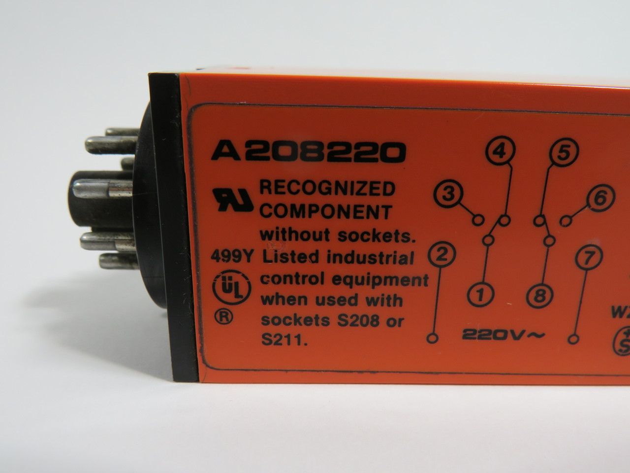 Scantimer A208220-060 Delay On Timer 1.5-60s 220V 8-Pin SHELF WEAR USED