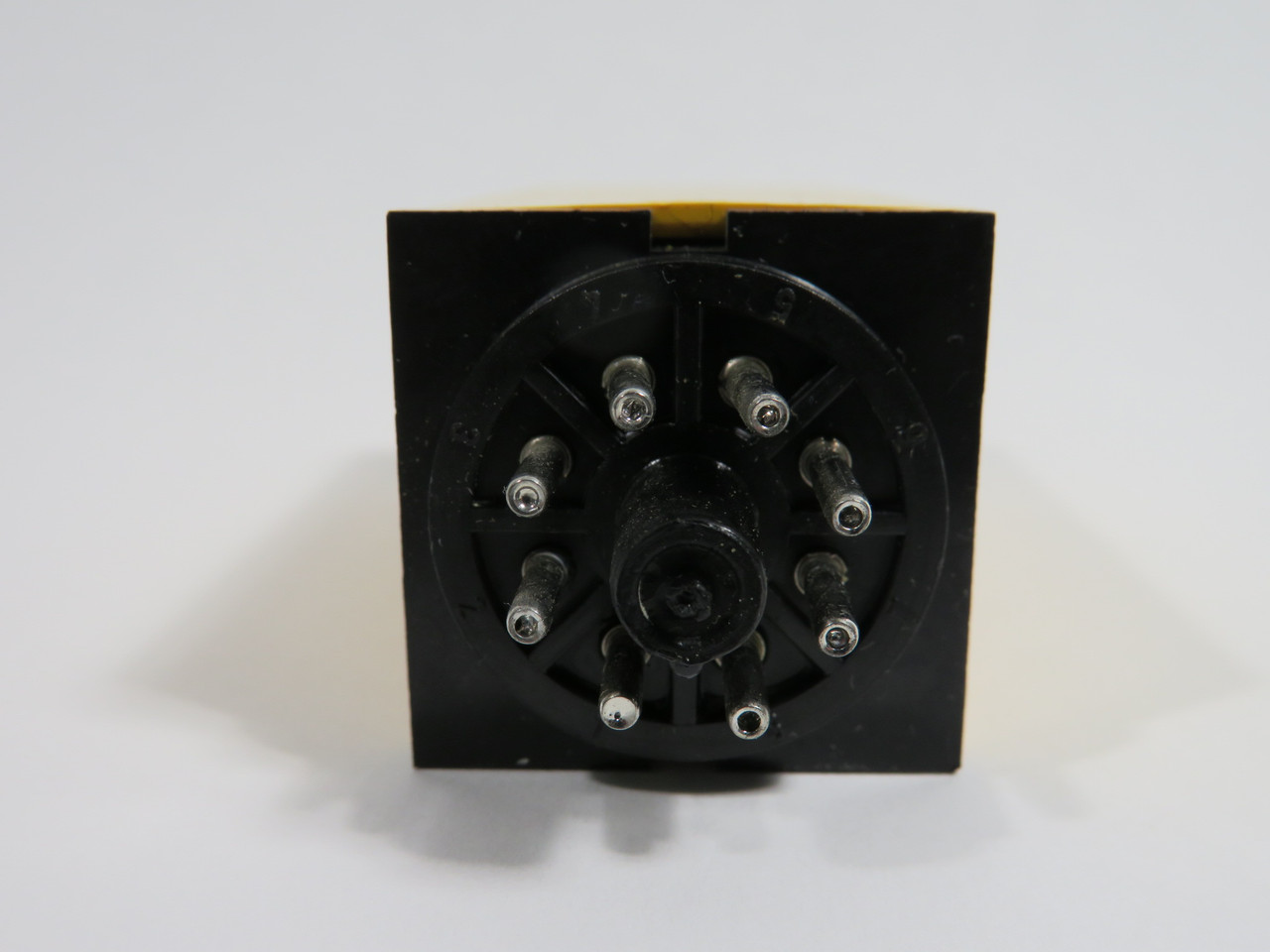 Electromatic A208120-006 Delay On Scantimer 0.15-6s 120V 8-Pin SHELF WEAR USED