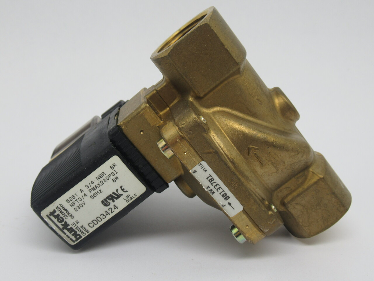 Burkert CD03424 Solenoid Valve 3/4 230V 56Hz 8W Max 230 psi NEW