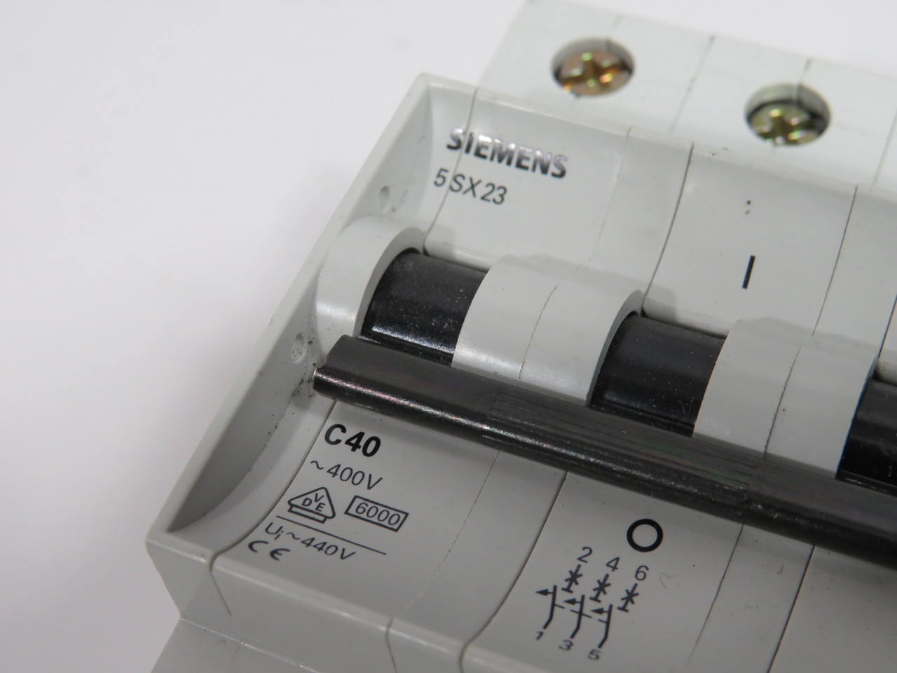 Siemens 5SX2340-7 Circuit Breaker 40A 400V 3-Pole *Small Chip* USED