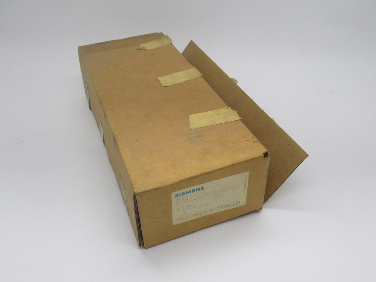 Siemens 8UC6222-3BB20 Disconnect Switch Rotary Operating Mechanism NEW