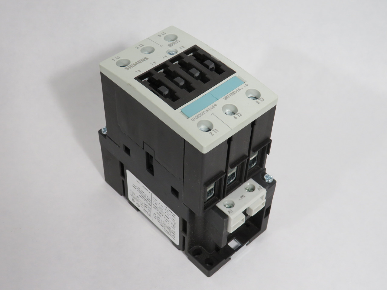 Siemens 3RT1033-1AP60 Contactor 220V@50Hz 240V@60Hz NEW