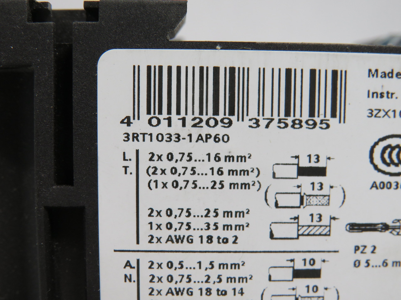 Siemens 3RT1033-1AP60 Contactor 220V@50Hz 240V@60Hz NEW