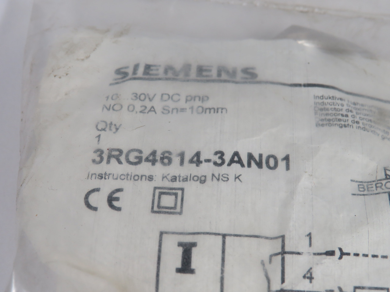 Siemens 3RG4614-3AN01 Proximity Switch 10-30VDC 0.2A 10mm Distance PNP NO NWB