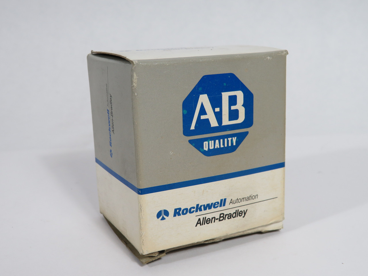 Allen-Bradley 800T-XD4 Series E Late Break Shallow Contact Block 1NC 600V NEW