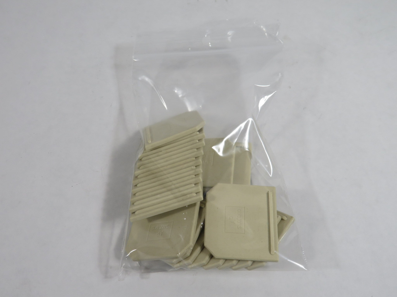 Weidmuller APSAKK4/10 Ceramic Terminal Block End Plate Lot of 20 USED