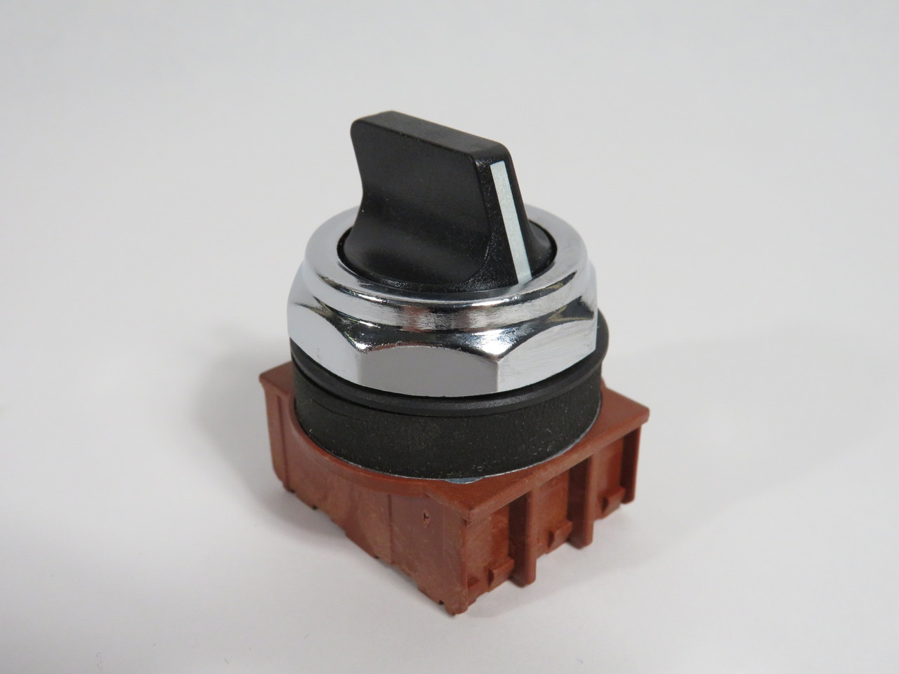 Siemens 3SB1100-2DB51 Selector Switch 3-Position Black/White Head NEW