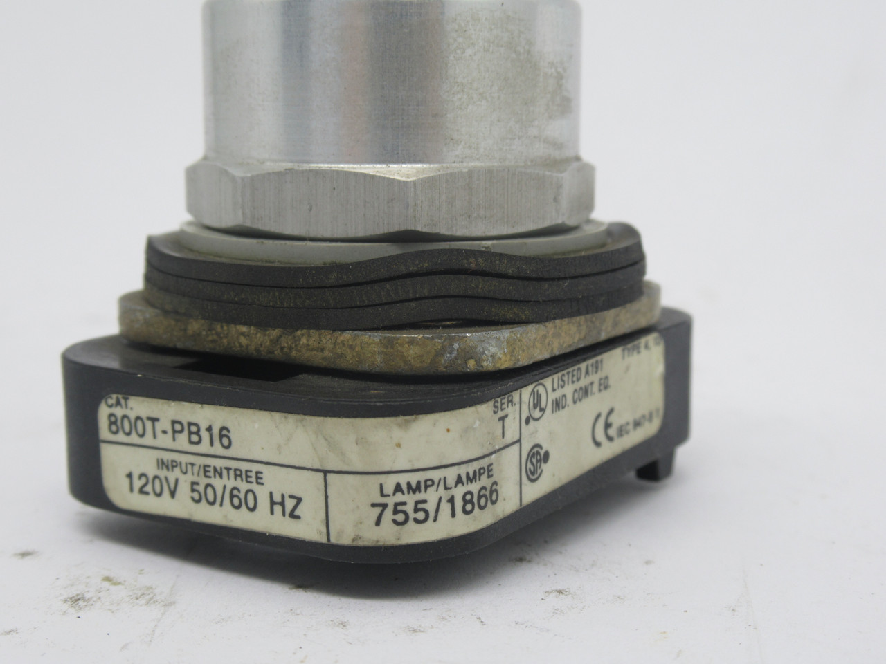 Allen-Bradley 800T-PB16GX Push Button Series T 120V 50/60Hz 755/1866 Lamp USED