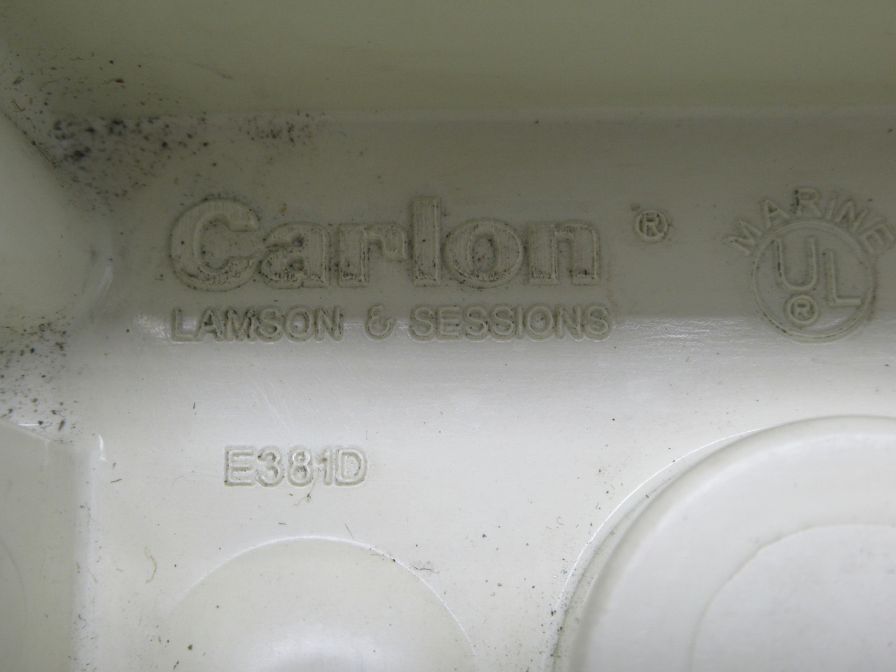 Carlon E381DW Weatherproof Single Gang T Box W/ 3 1/2" Threaded Holes USED