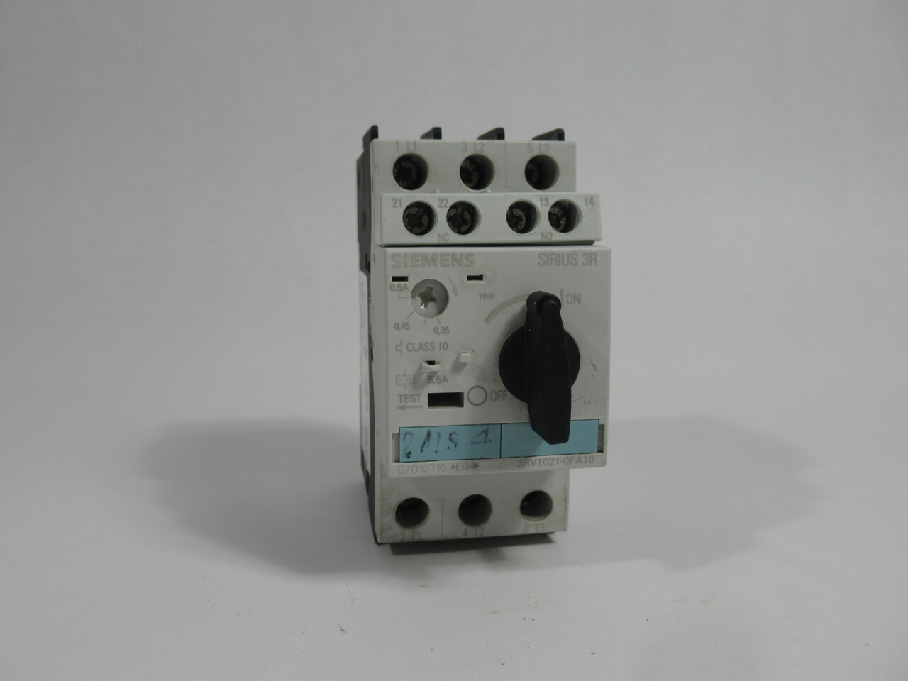 Siemens 3RV1021-0FA10 Circuit Breaker 0.35-0.5Amp 50/60Hz C/W Aux Block USED
