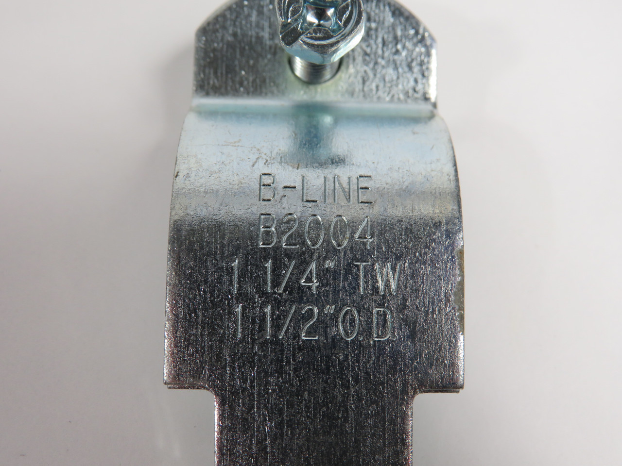 B-Line B2004 EMT Conduit Strut Clamp 1-1/4" TW 1-1/2" OD Lot of 8 NOP