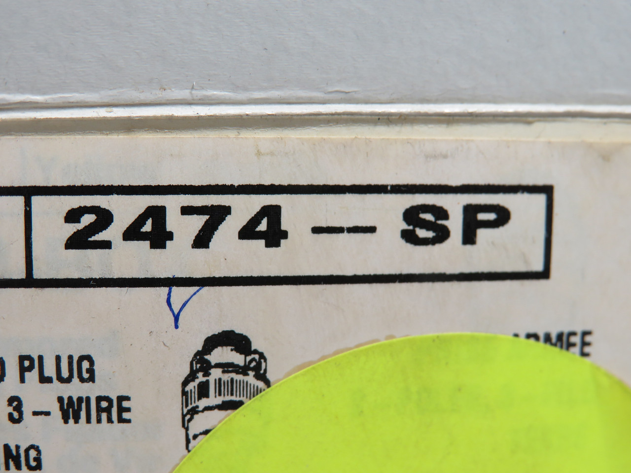 Cooper 2474 Armored Plug 15A 125V 3-Wire 2-Pole 8-Pack NEW