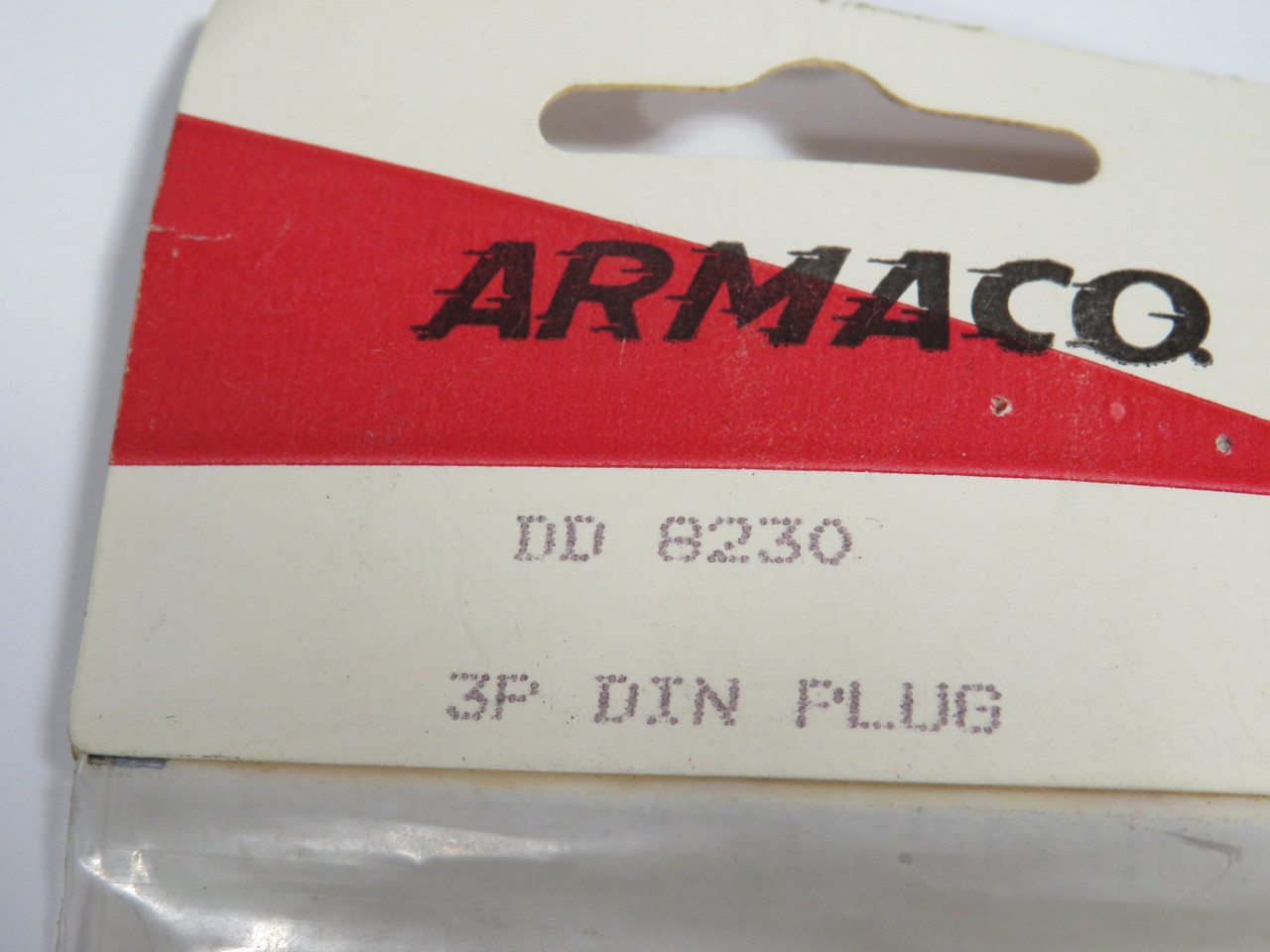 Armaco DD-8230 3-Pin DIN Plug NWB