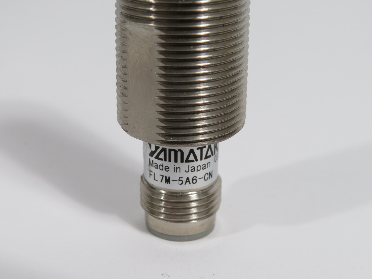 Yamatake FL7M-5A6-CN Proximity Switch 30VDC 100mA NO Open Package NEW