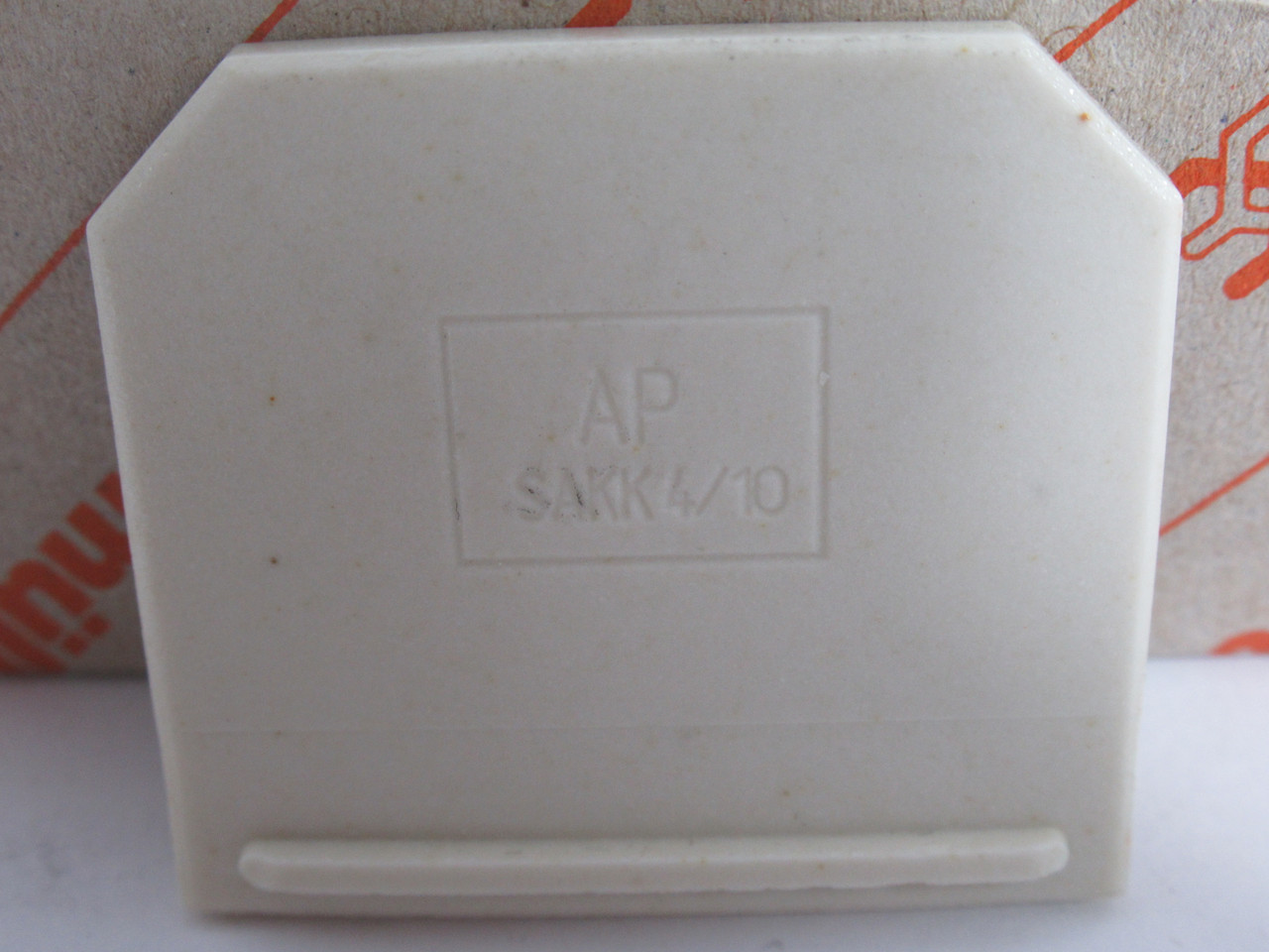Weidmuller 9502630000 AP-SAKK4/10 Ceramic Terminal Block End Plate 10-Pk NEW