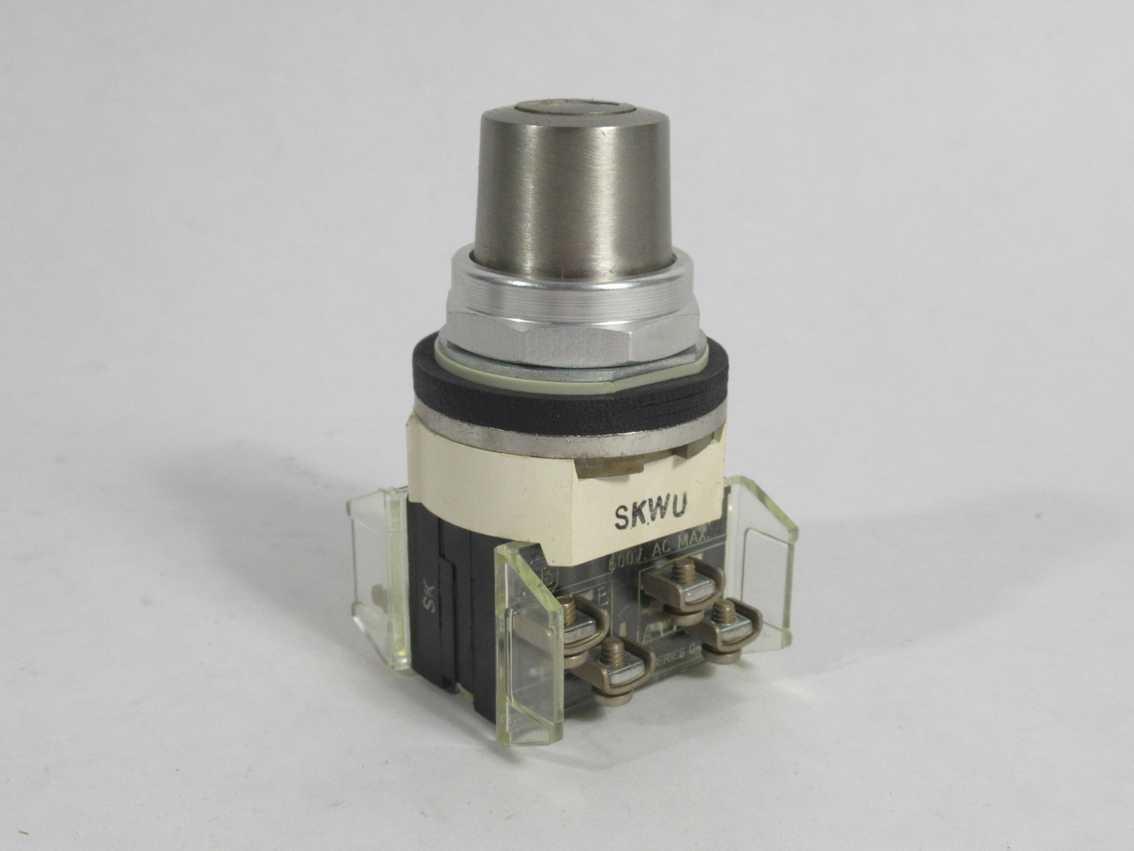 Allen-Bradley 800T-J44KC1B Selector Switch Series N 3-Pos 2NC 2NO NEW