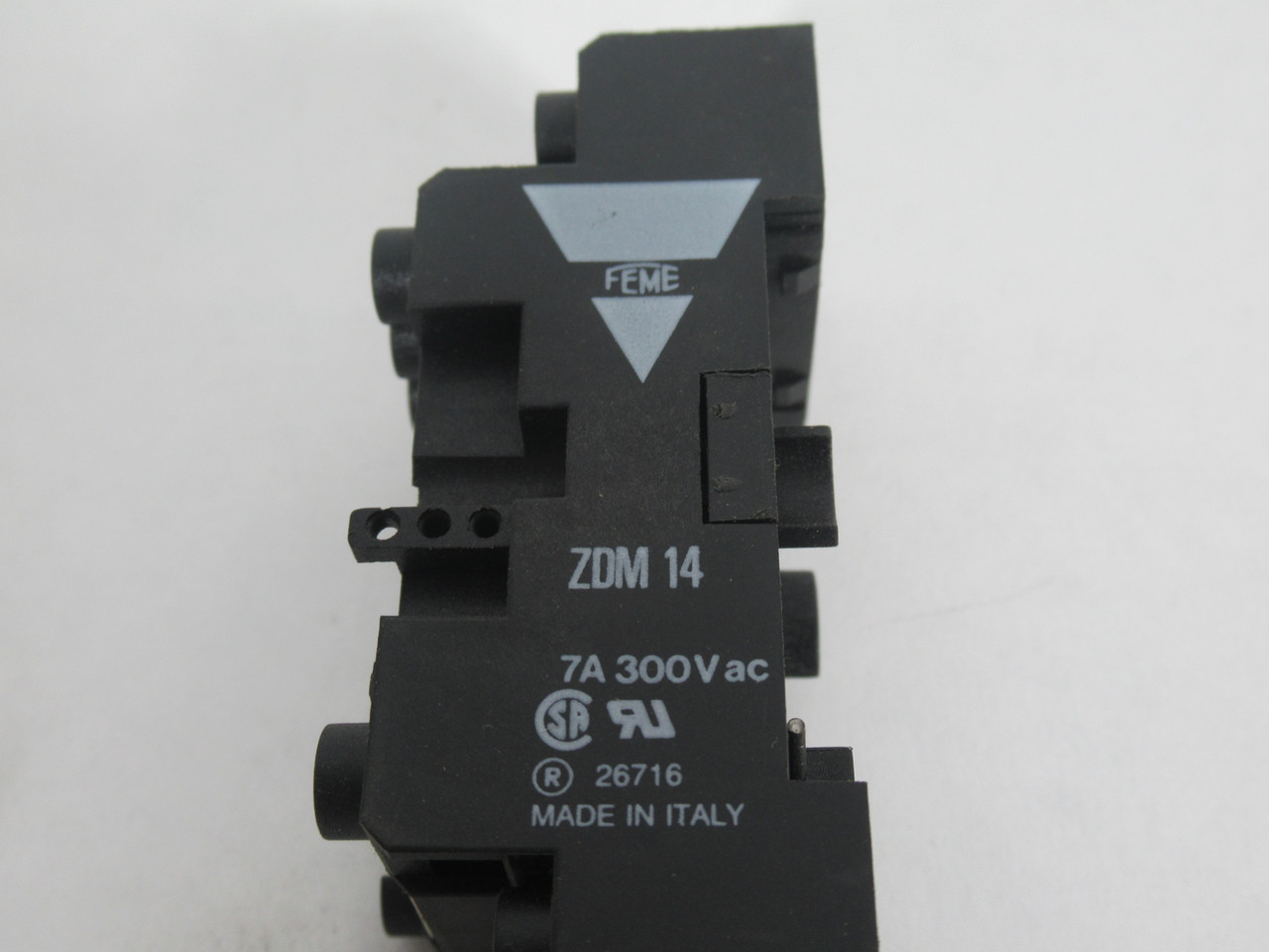 Feme ZDM14 Black Relay Base 7A 300VAC 14-Blade NOP