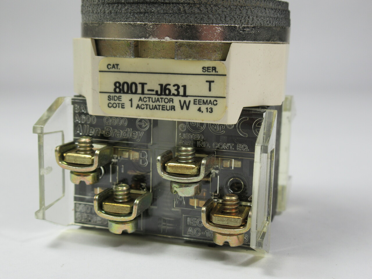 Allen-Bradley 800T-J631B Series T Keyed 3-Pos Selector Switch 2NO 2NC NEW