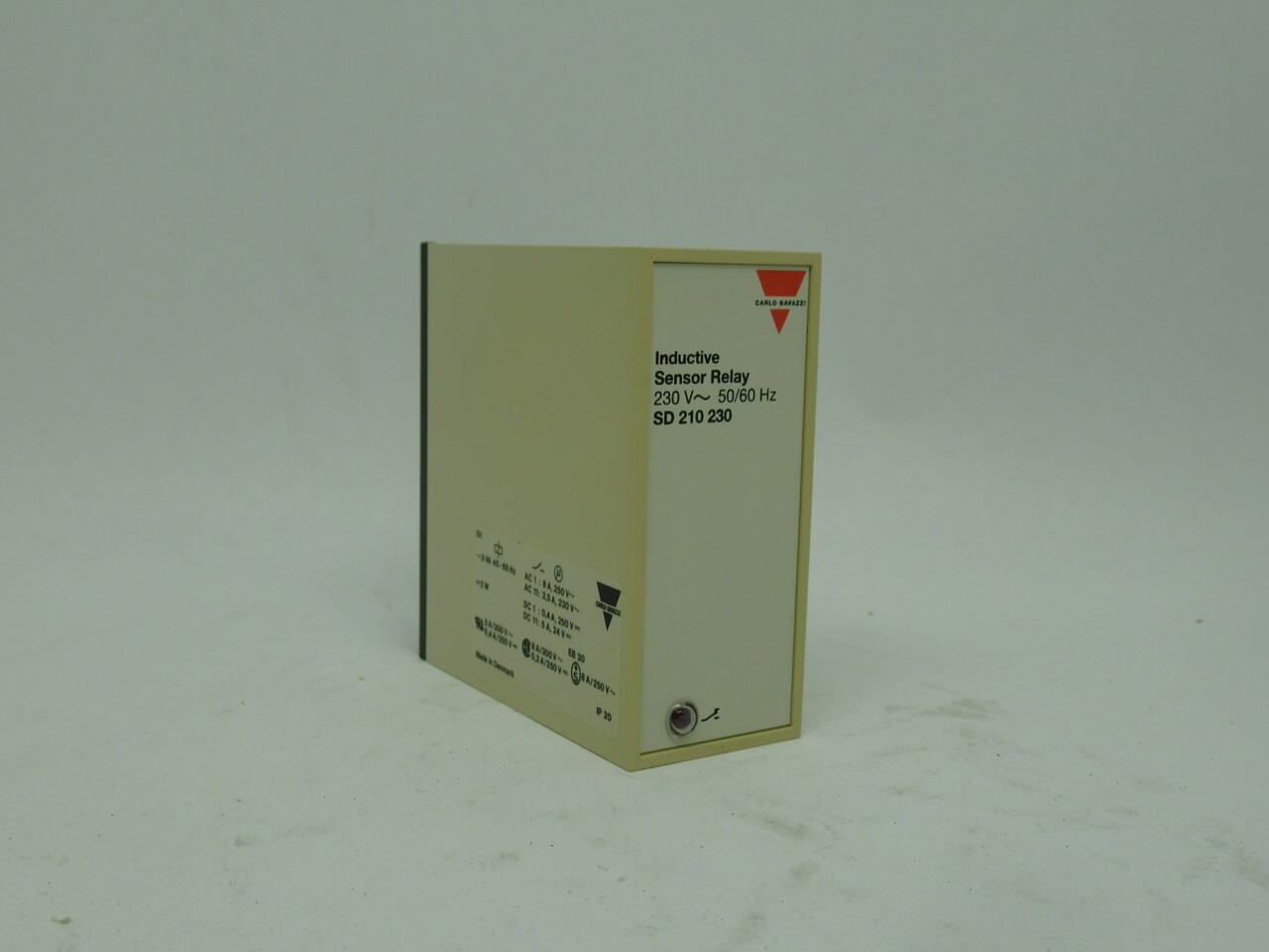 Carlo Gavazzi SD210230 Inductive Sensor Relay 230V 50/60Hz NOP