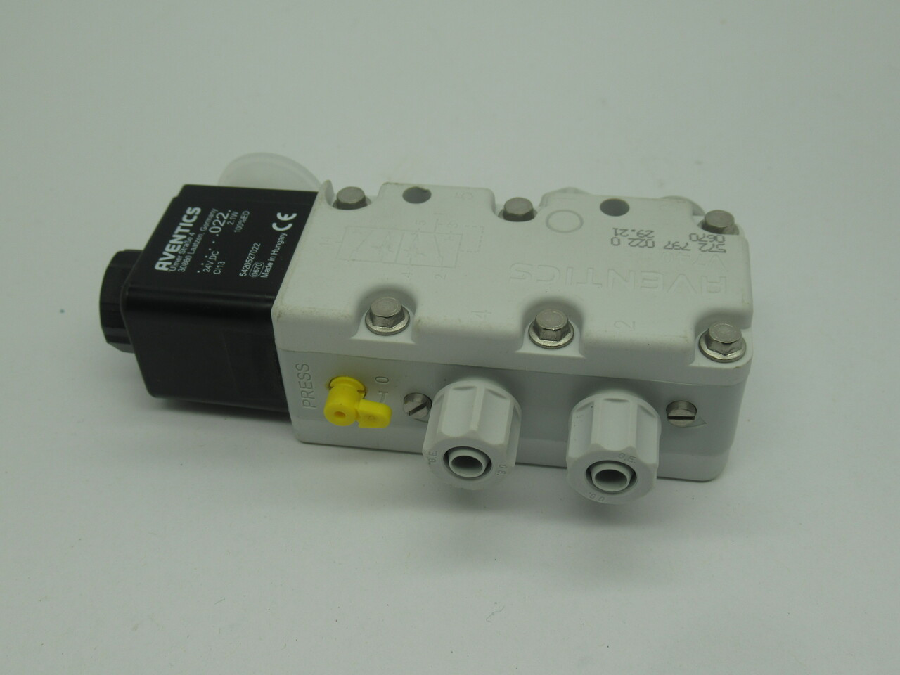 Aventics 5727970220 Pneumatic Directional Valve 24VDC 2.1W NOP