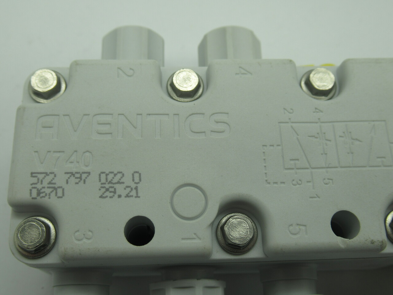 Aventics 5727970220 Pneumatic Directional Valve 24VDC 2.1W NOP