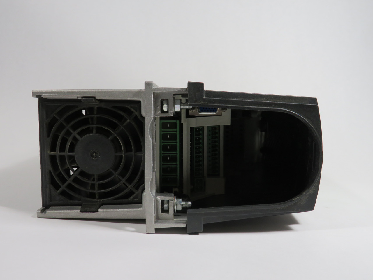 Control Techniques SP1405 Unidrive 5HP 3Ph 0-480V 7.6/8.8A SHELF WEAR USED