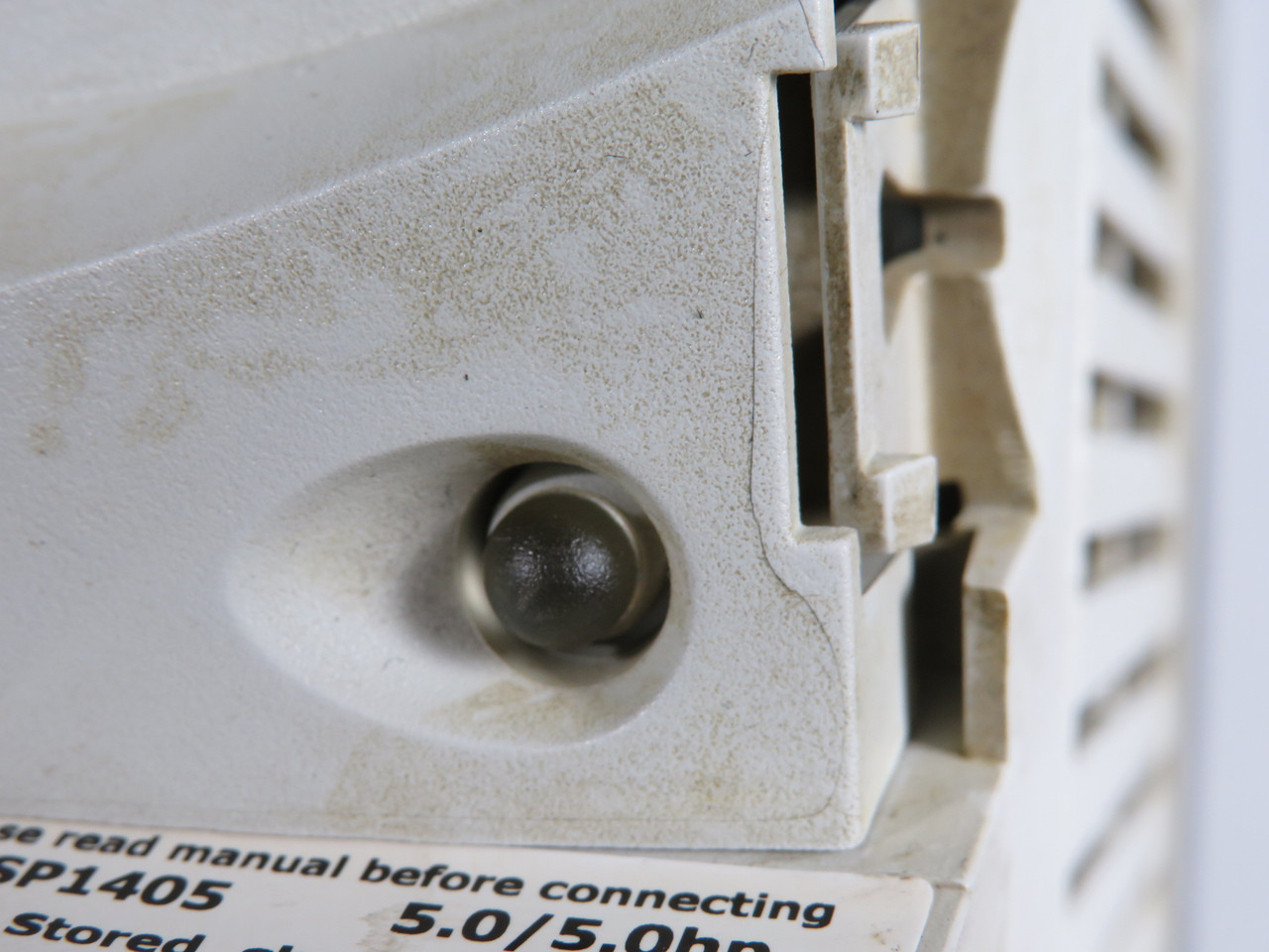 Control Techniques SP1405 Unidrive 5HP 3Ph 0-480V 7.6/8.8A SHELF WEAR USED