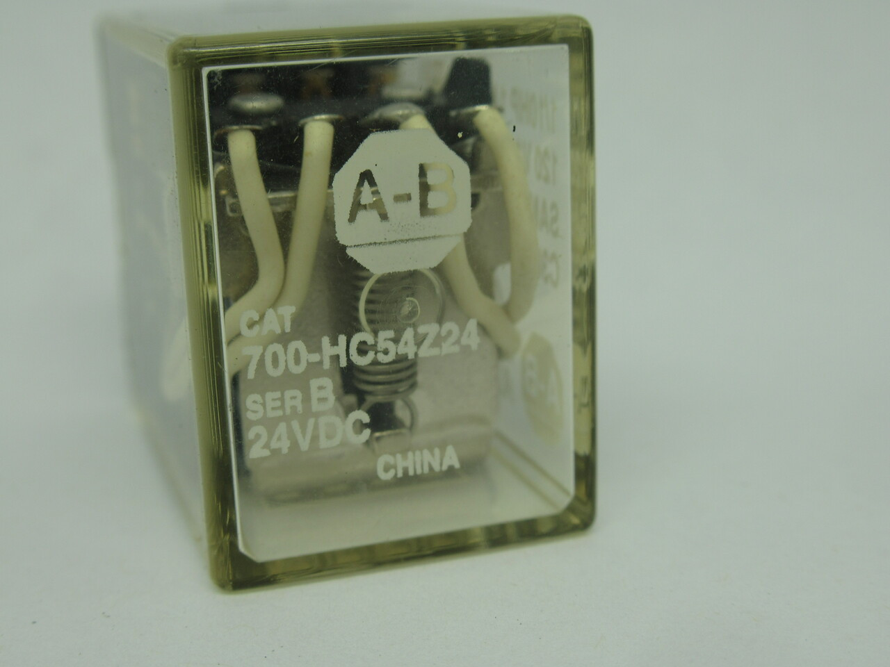 Allen-Bradley 700-HC54Z24 Relay Series B 24VDC Coil 1A 120V 50/60Hz 1/10HP NEW