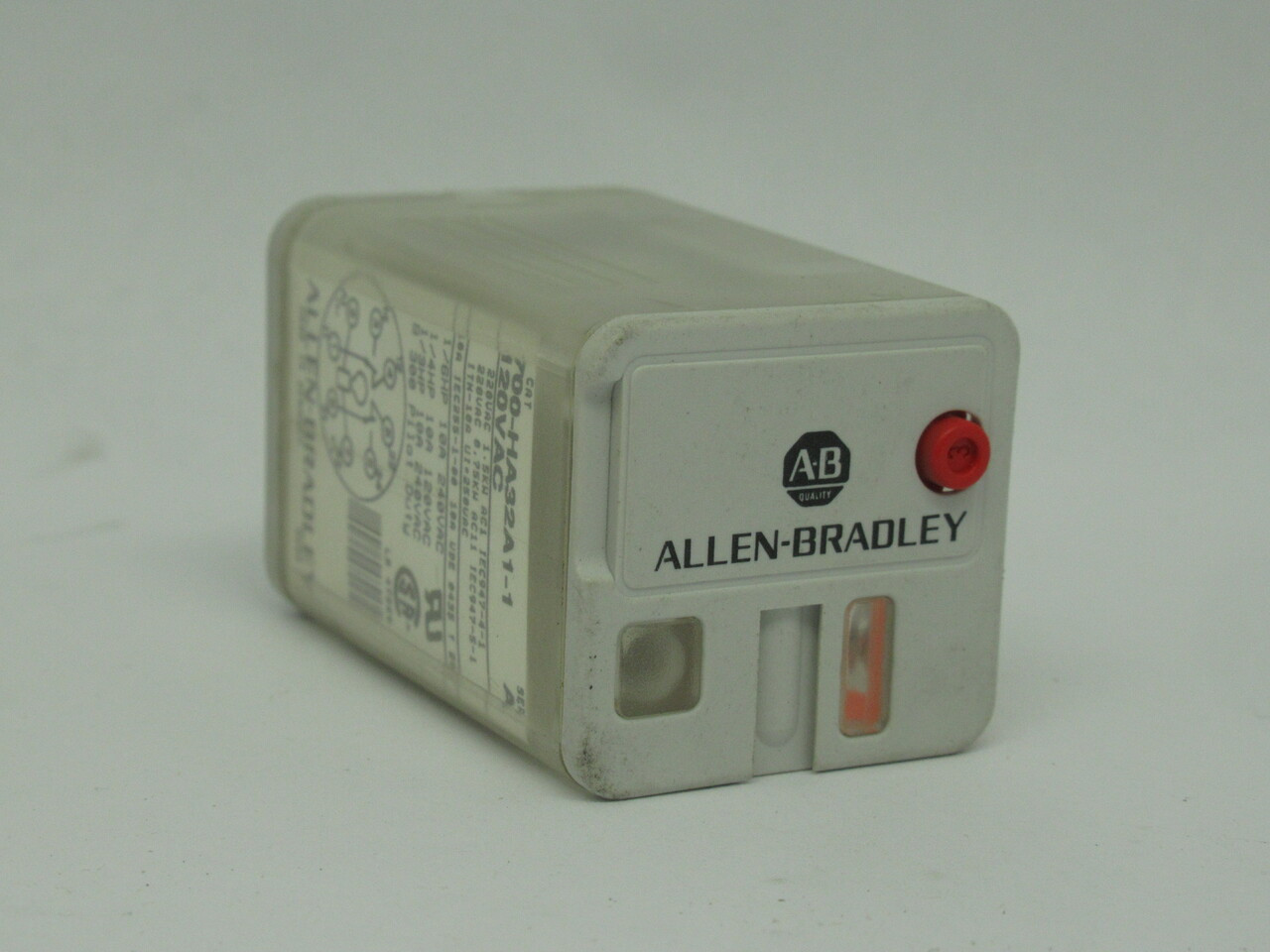 Allen-Bradley 700-HA32A1-1 Relay Series A 120VAC 10A 1/4HP SHELF WEAR NOP