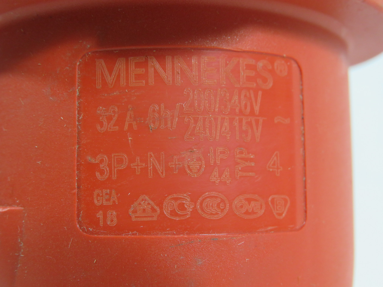 Mennekes 4 CEE Plug 32A 200/346/240/415V 5-Pole (3-Pole+N+G) 6h USED