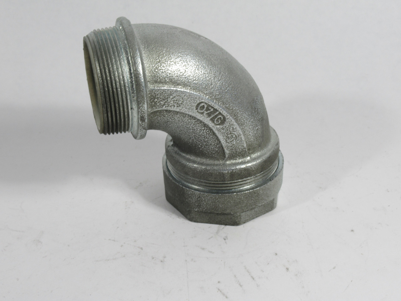 O-Z/Gedney 4Q-9200 90 Degree Liquid Tight Connector 2" *Parts Missing* USED