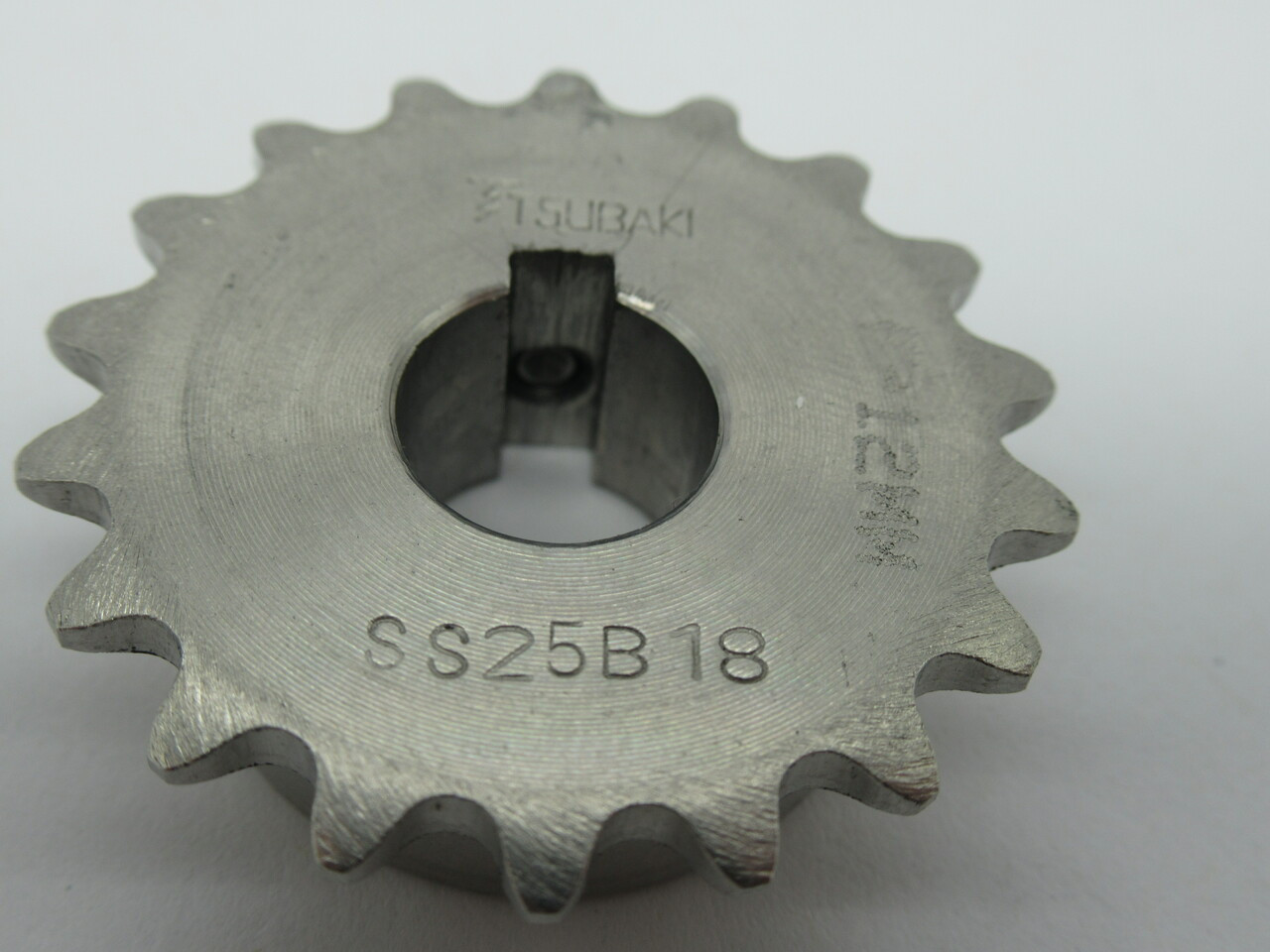 Tsubaki SS25B18 Sprocket 12mm Bore 25 Chain 18 Teeth 1/4" Pitch USED