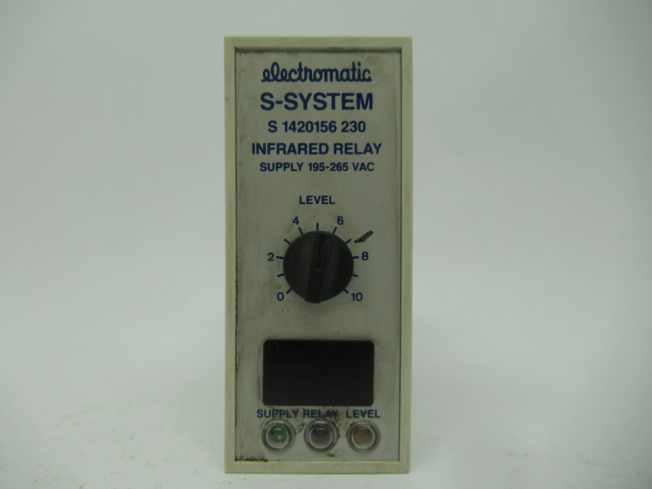 Electromatic S1420156-230 Infrared Relay 195-265VAC 0-10 Level USED