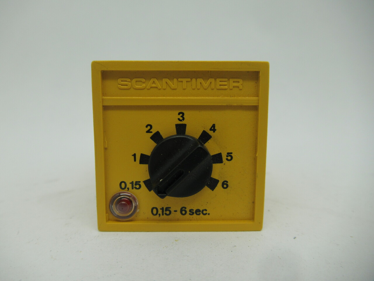 Carlo Gavazzi B128120006 Delay On Scantimer .15-6Sec 5A 250V 8-Pin NEW