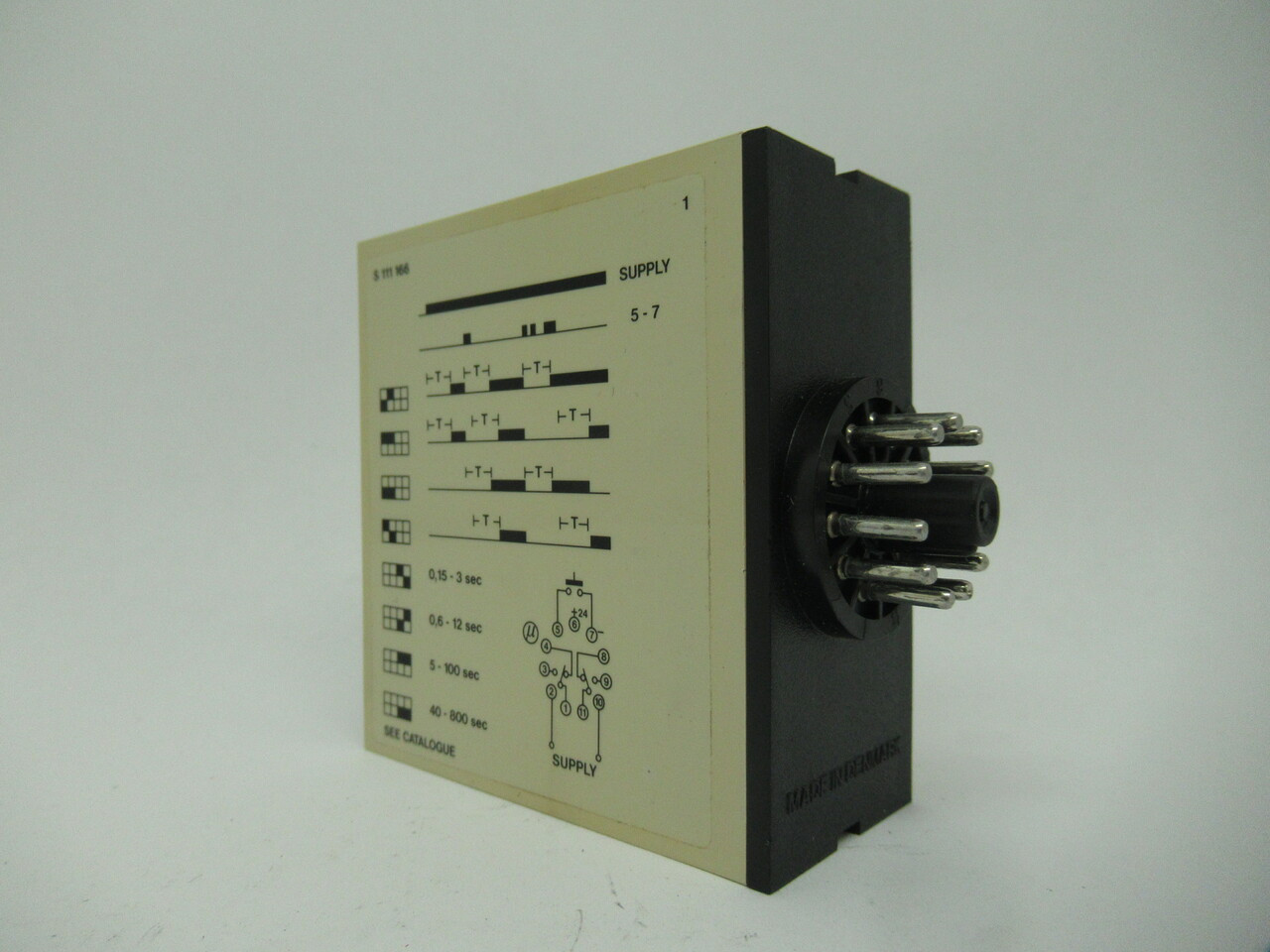 Carlo Gavazzi S111166115 Time Delay Relay 115V 50/60Hz 50-100% Time NEW