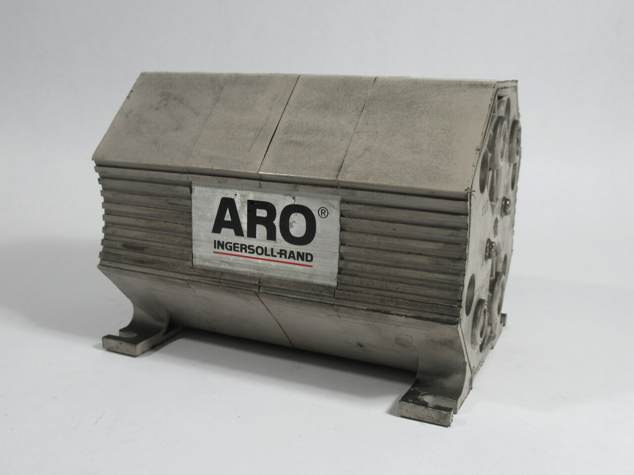 ARO PD02P-APS-PTA Diaphragm Pump 1/4" Inlet 100Psi SHELF WEAR USED