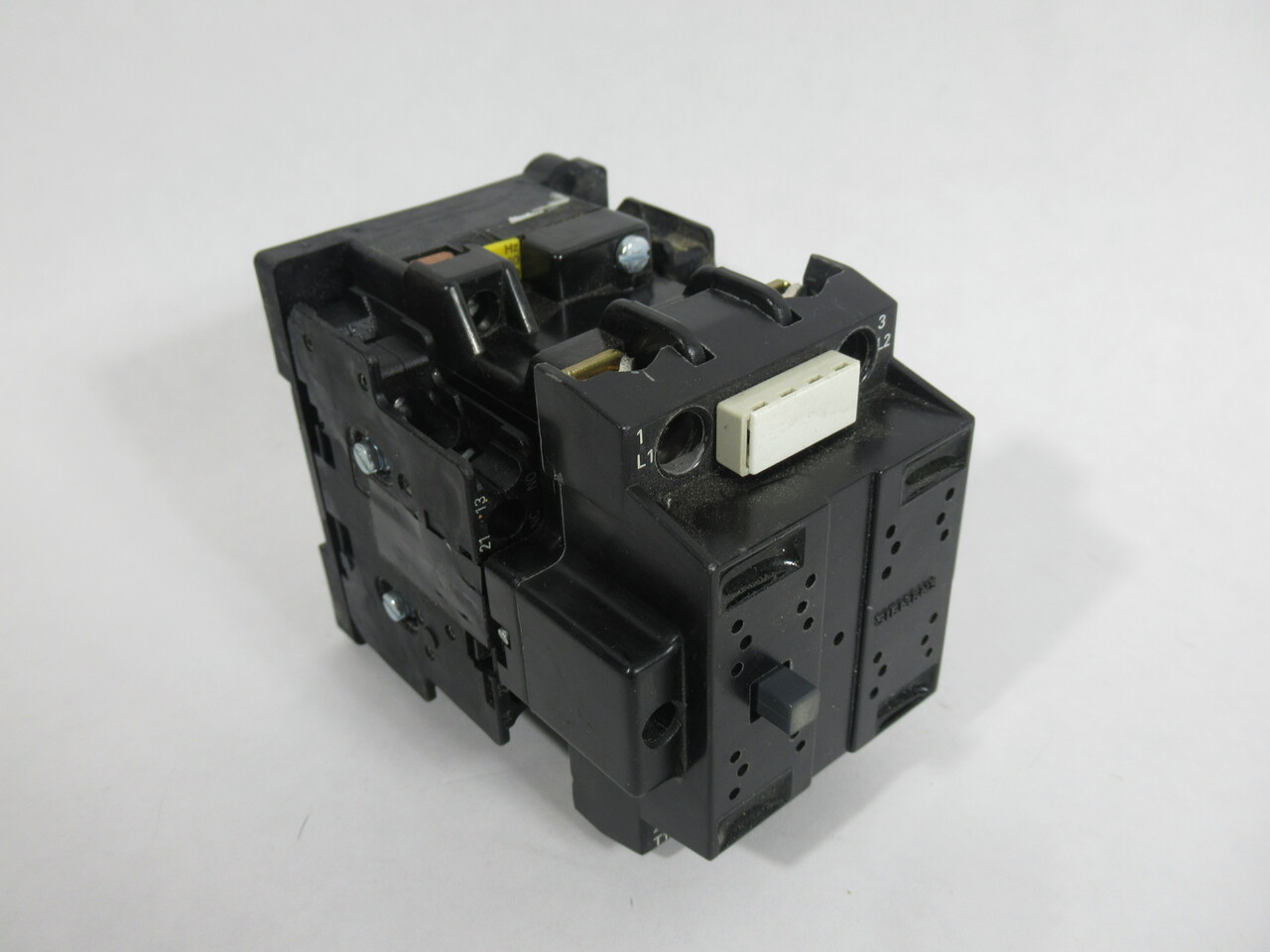 Siemens 3TC4417-0BK6 Contactor 110V@50Hz 120@60Hz USED