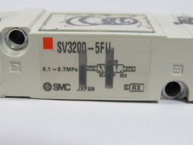 SMC SV3200-5FU 2 Position Double Solenoid USED