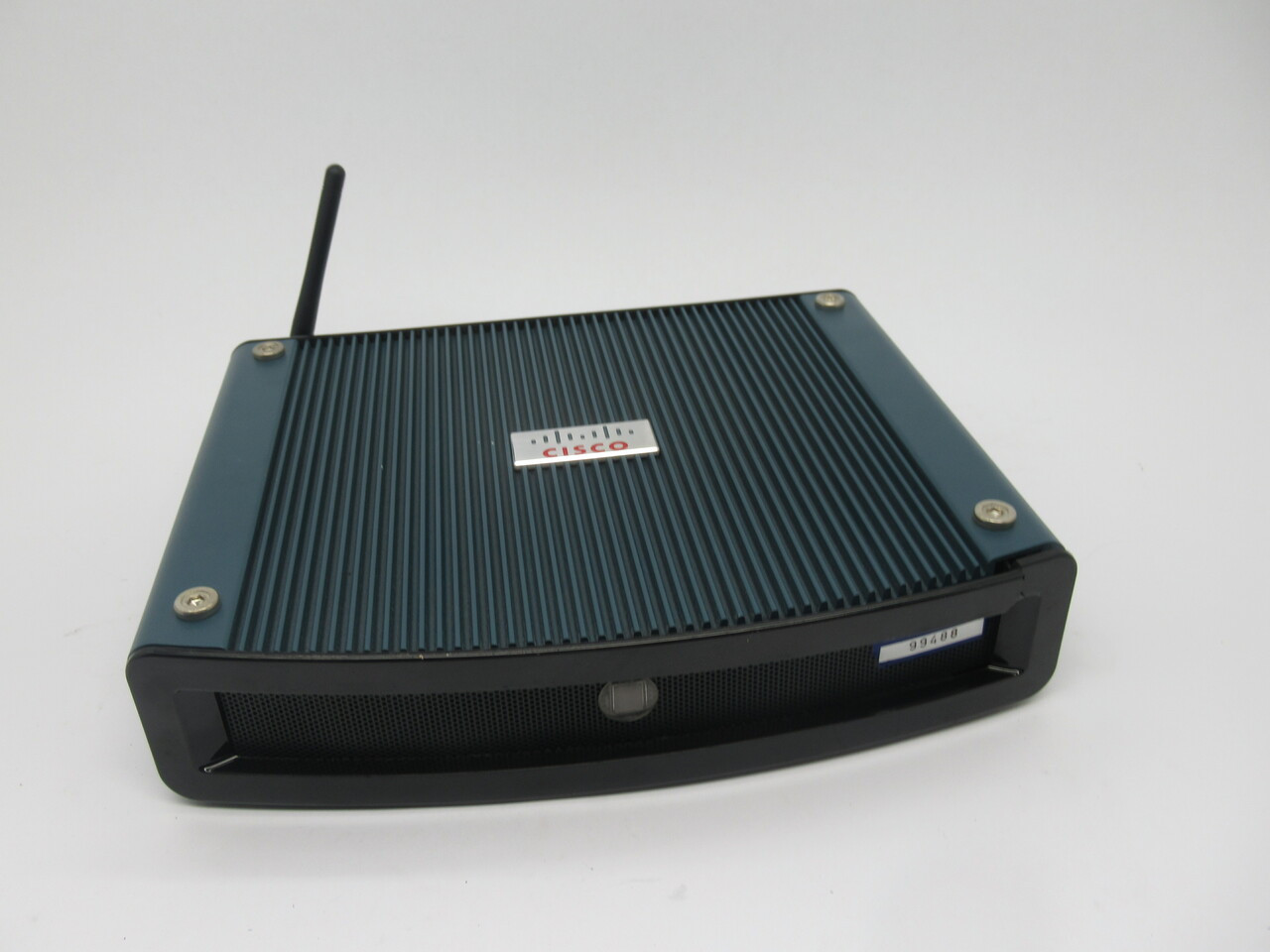 Cisco DMP-4400G-53-K9 Digital Media Player In:12V 3ADC 3W *Cosmetic Damage* USED