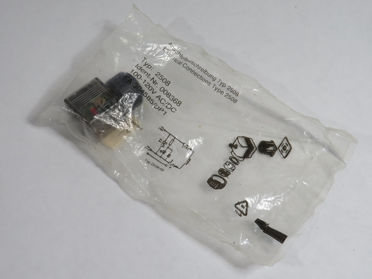 Burkert 008368 Solenoid Connector 100-120VAC/DC 6A 2508 NWB