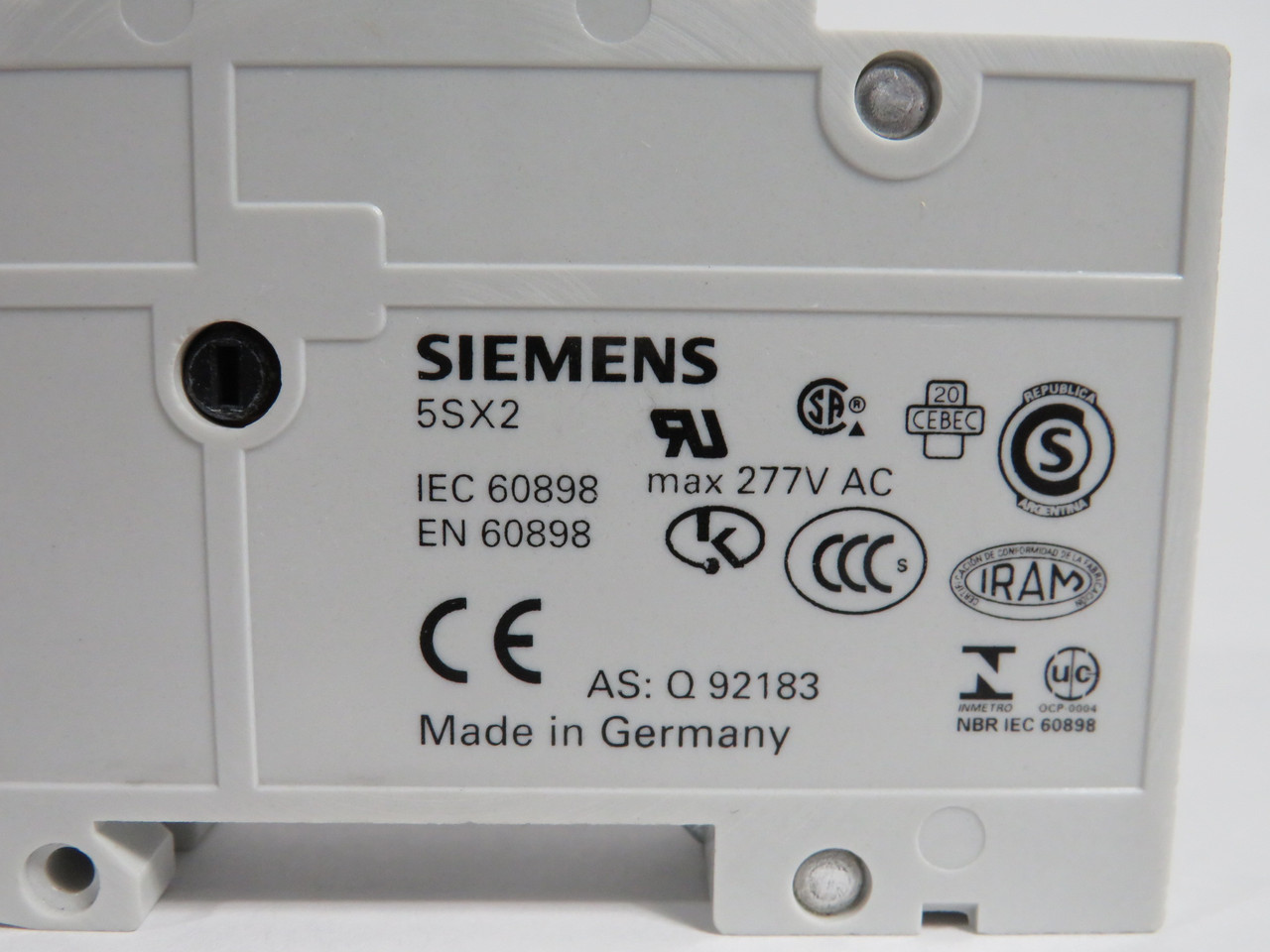 Siemens 5SX2108-7 Miniature Circuit Breaker 8A 230/400V 1-P SHELF WEAR NEW