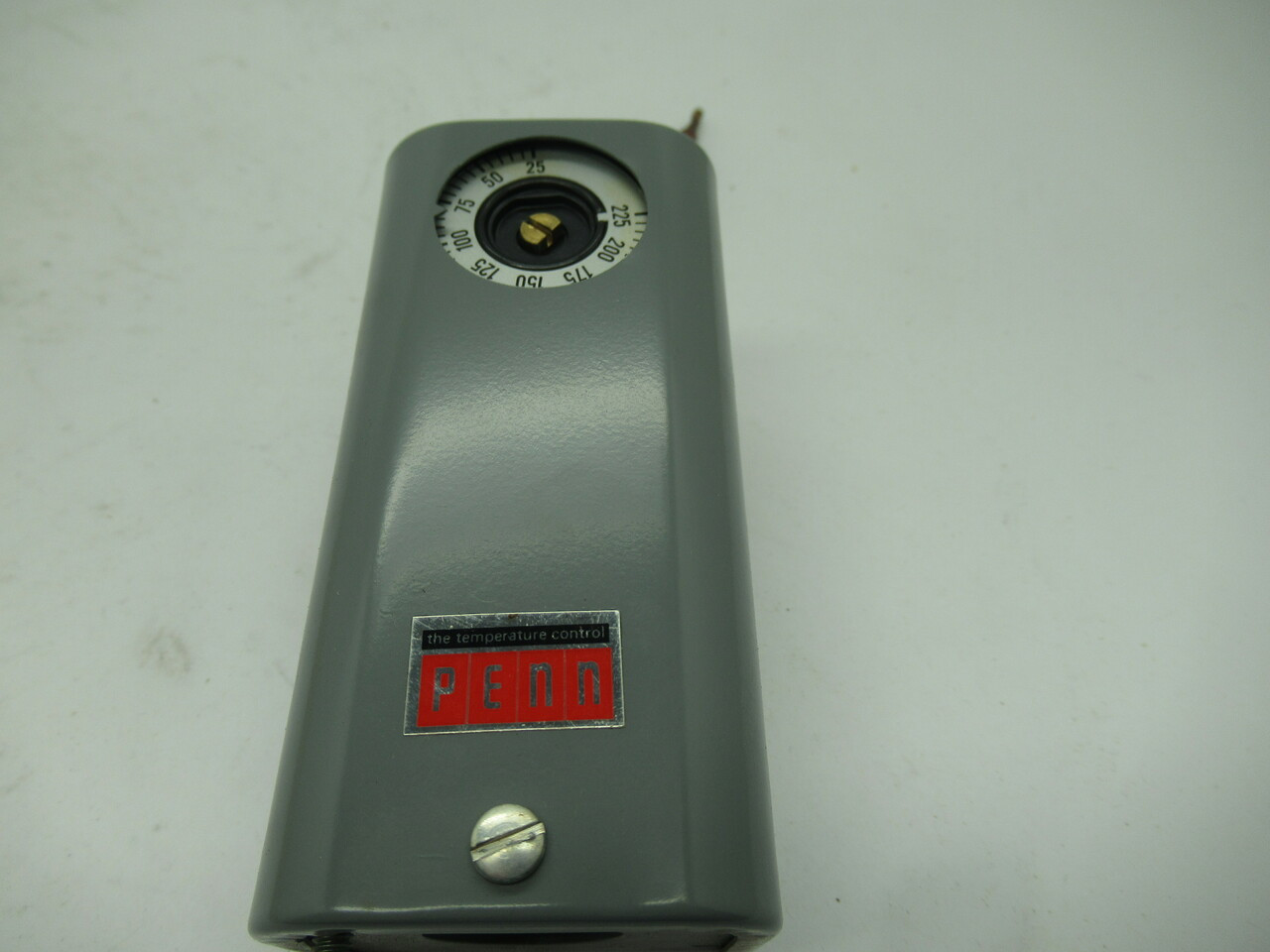 Johnson Controls A19AAF-12 Temperature Controller 25-225F 10FT Damaged Box NEW