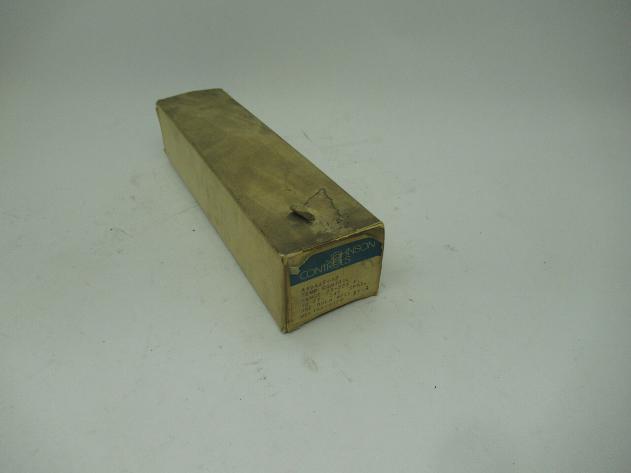 Johnson Controls A19AAF-12 Temperature Controller 25-225F SPDT 10FT NEW